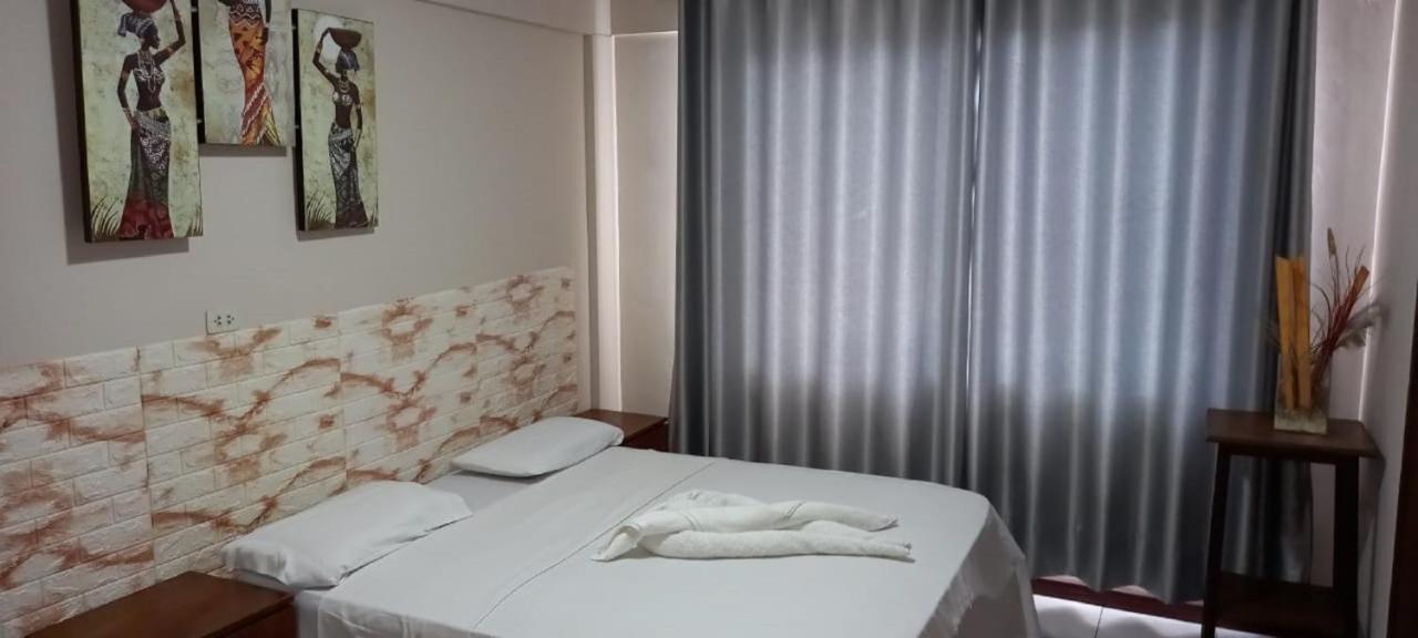 Hostal Ibiza Santa Cruz de La Sierra Zewnętrze zdjęcie